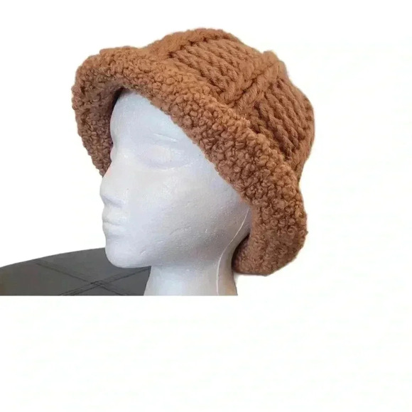 Betmar Unisex Adult Tan Acrylic Knit Yarn Bucket Hat EUC sz OS - Picture 1 of 10